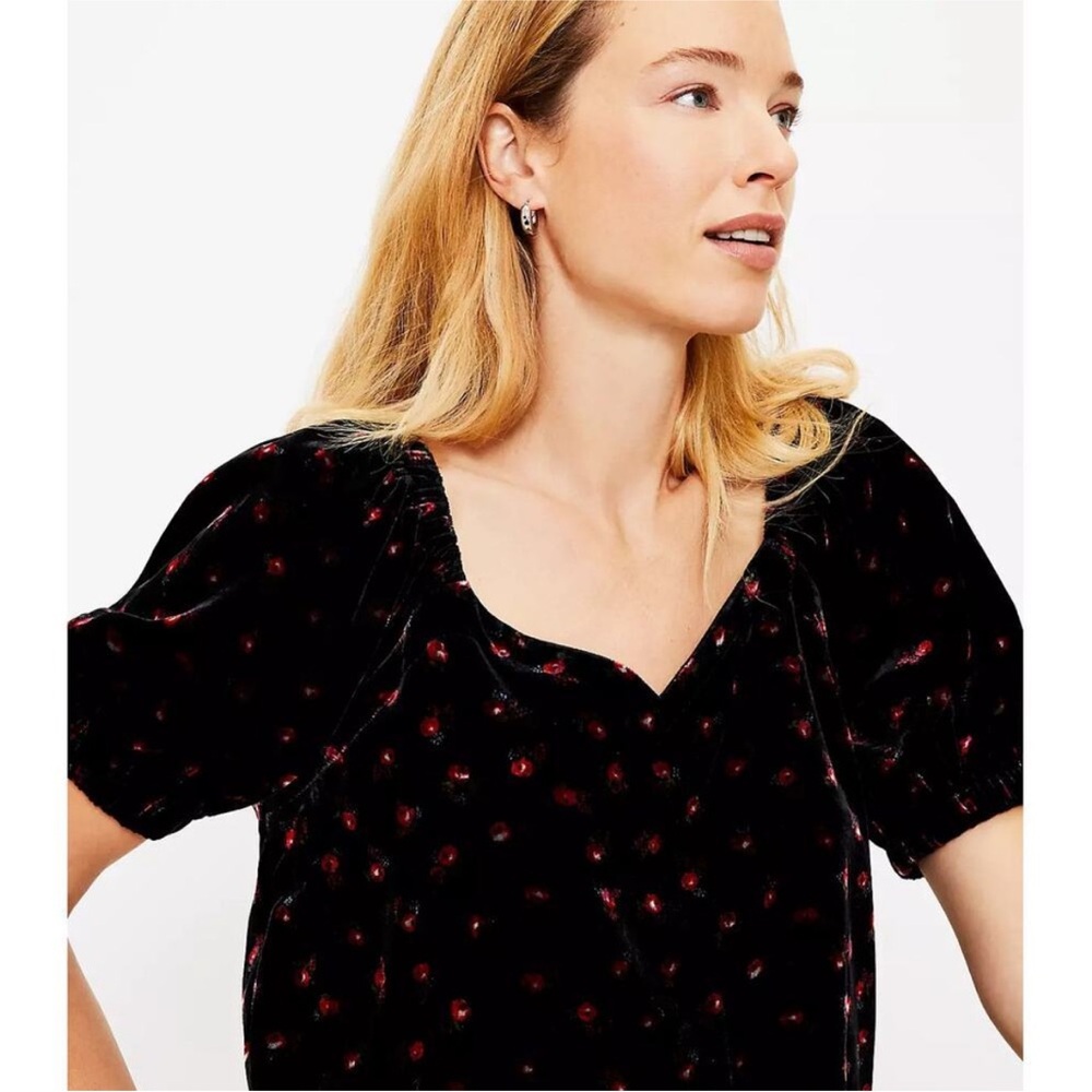 LOFT Floral BLACK Velvet Puff Sleeve Sweetheart Neck Top XL